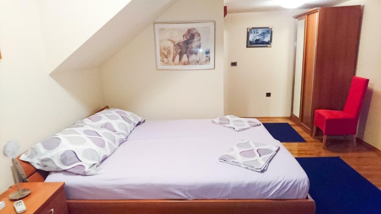 Apartment Ivana Makarska